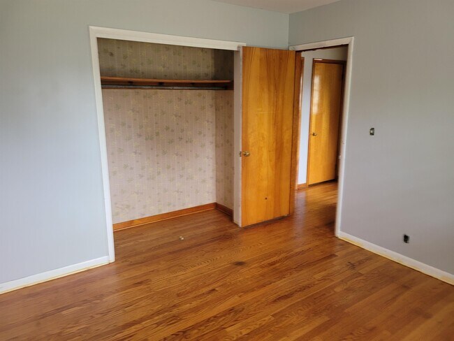 Building Photo - 2853 OH-63
