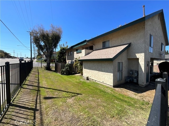 Primary Photo - 101 W Olive Ave