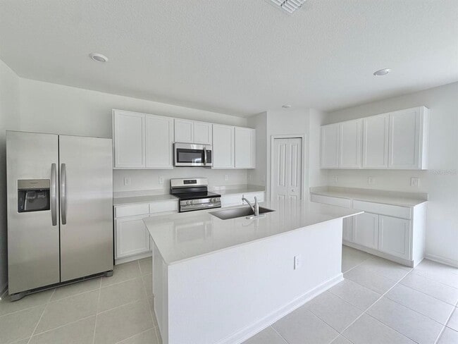 Building Photo - 3614 Hardman Dr