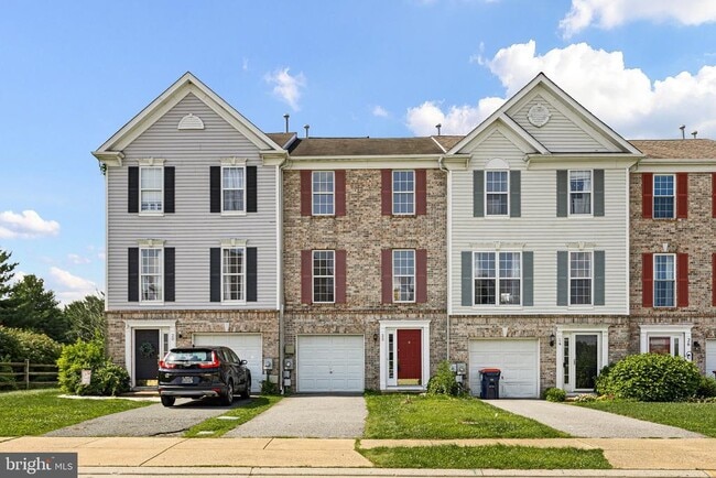 Building Photo - 22 Crenshaw Ct