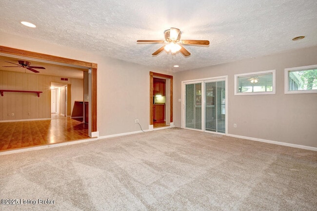 Building Photo - 3820 RiverOaks Ln