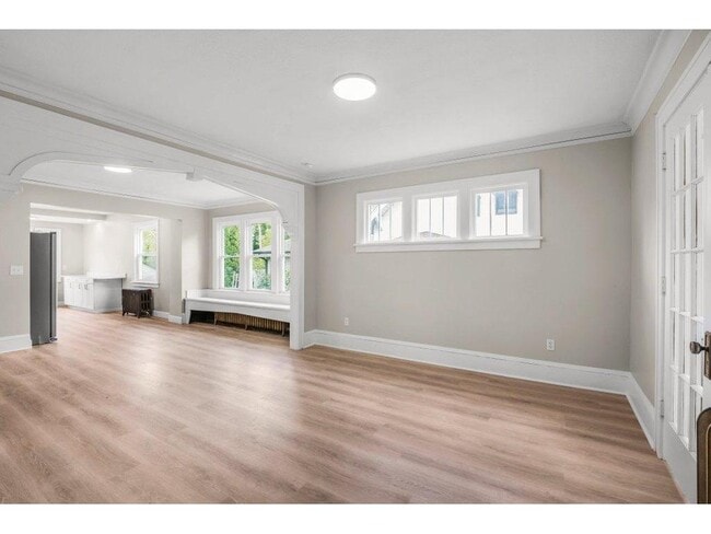 Building Photo - 1257 Palace Ave
