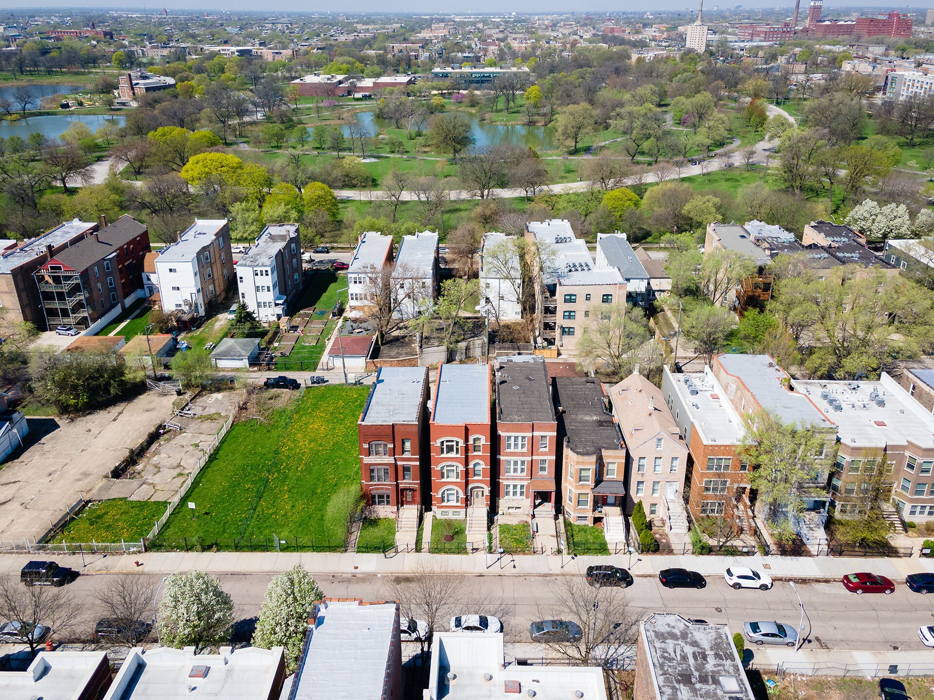 Building Photo - 1306 S Fairfield Ave