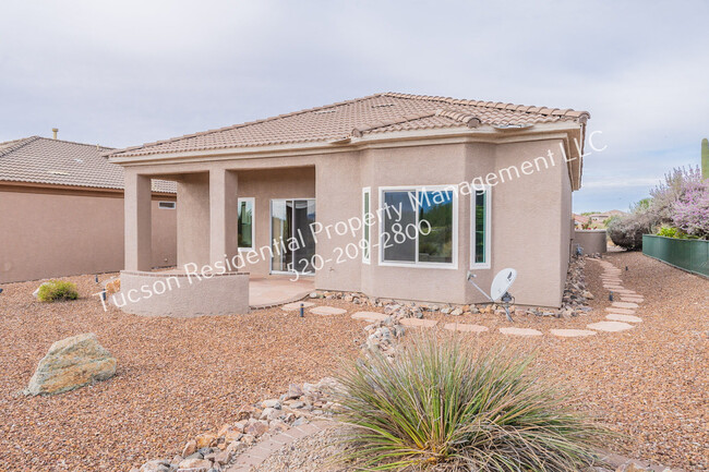 Building Photo - 5027 W Desert Chicory Pl