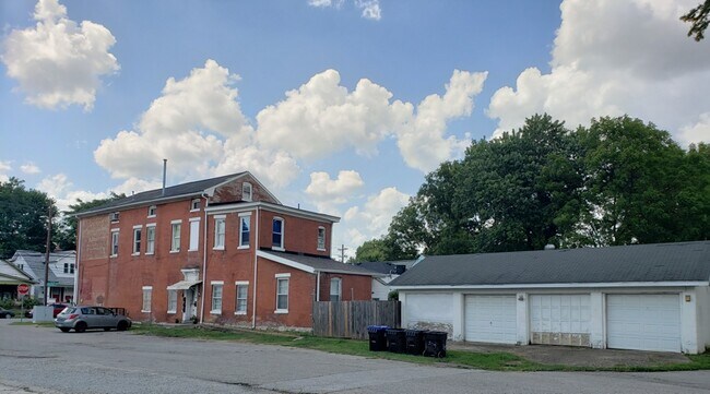 Side: 3-story Apts @ Preston Park - 505 Augustus Ave