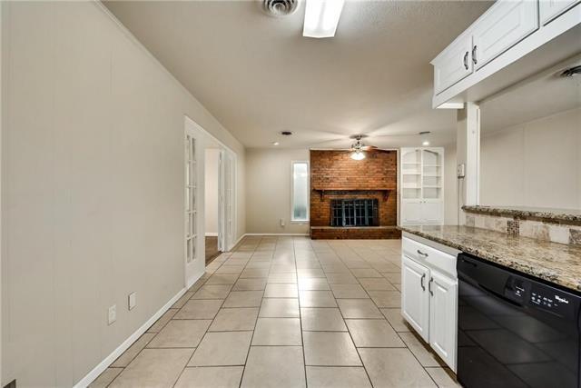 Building Photo - 1601 Larkspur Dr