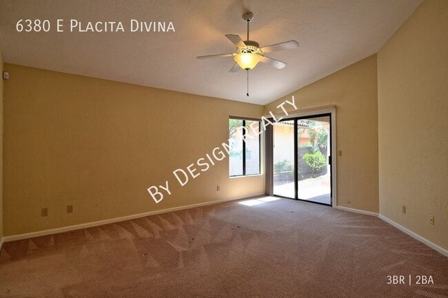 Building Photo - Las Ventanas 3 Bed 2 Bath - Close to Golf,...