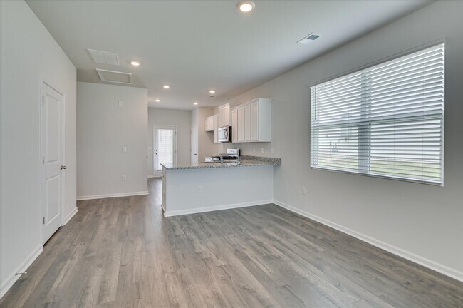 Building Photo - 842 Feldspar Mnr