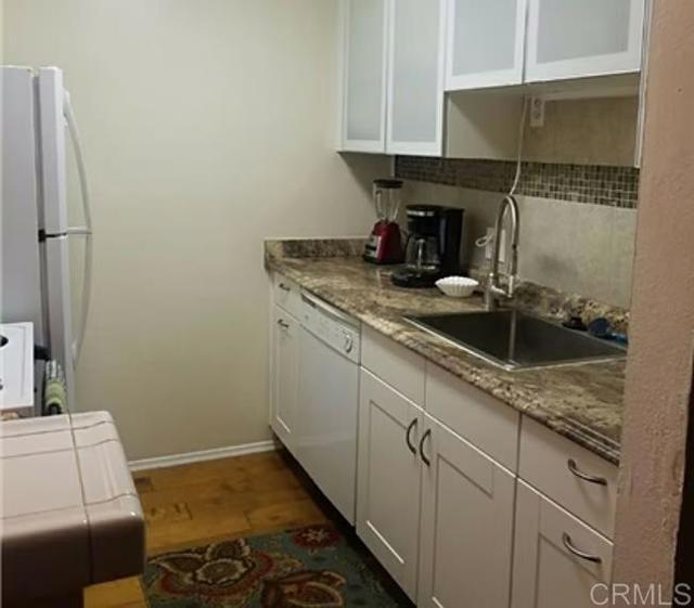 Building Photo - 6202 Friars Rd