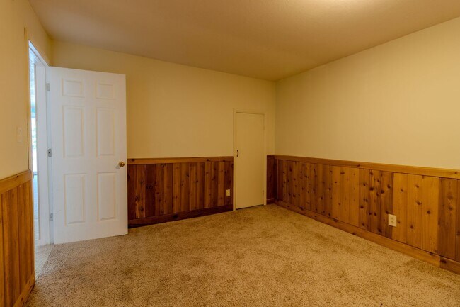 Building Photo - Price Improvement! Lakefront Dream Home – ...