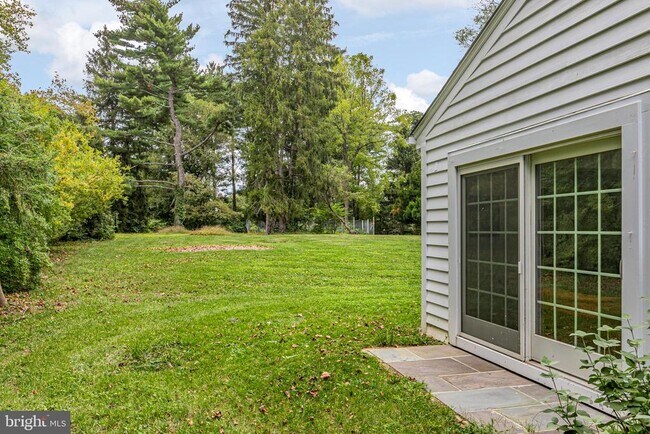 Building Photo - 3051 Lawrenceville Rd