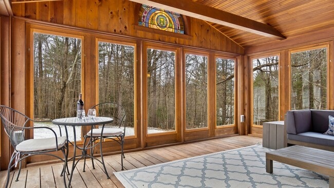 Building Photo - 14 Glendale Rd