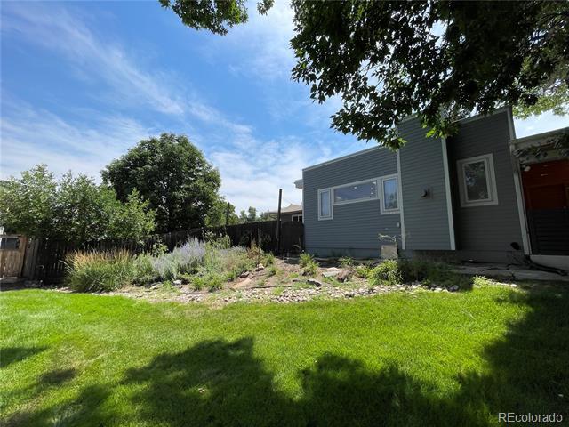 Building Photo - 5974 S Milwaukee Way
