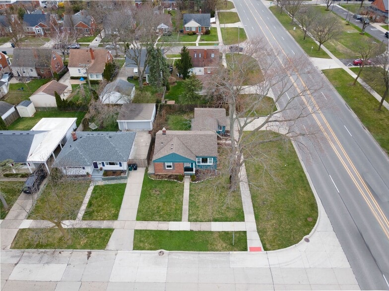 Building Photo - 4727 Olivia Ave