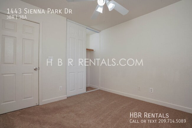 Building Photo - 1443 Sienna Park Dr