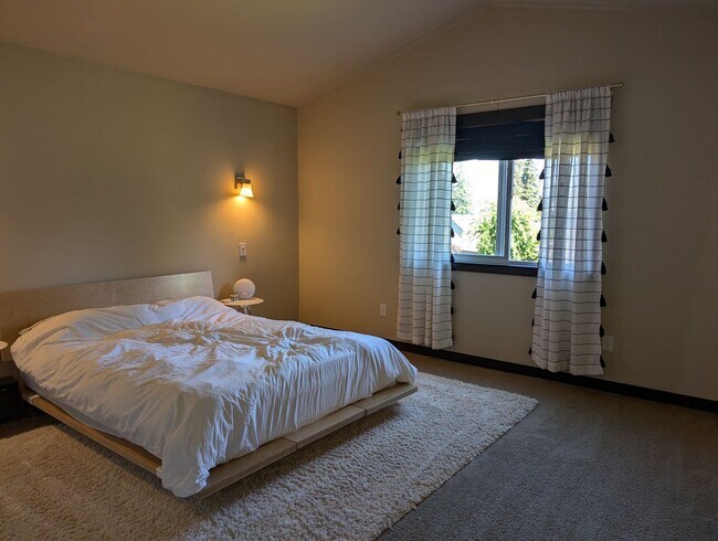 Building Photo - 3521 Becky Place, Mount Vernon, WA 98274