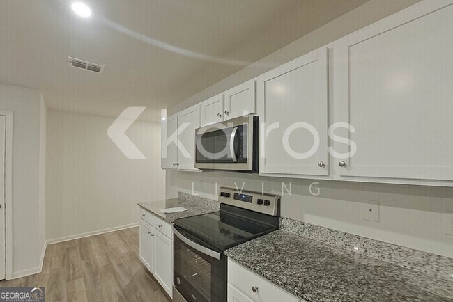 Building Photo - 308 Ironwood Ct