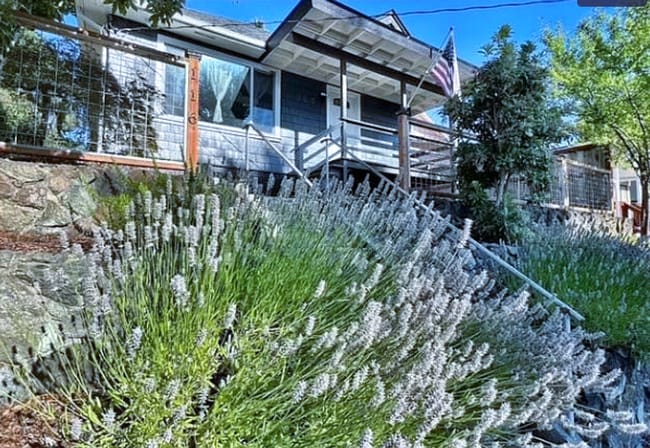 Primary Photo - Cute 2BR 1 BA home in Bremerton near PSNS