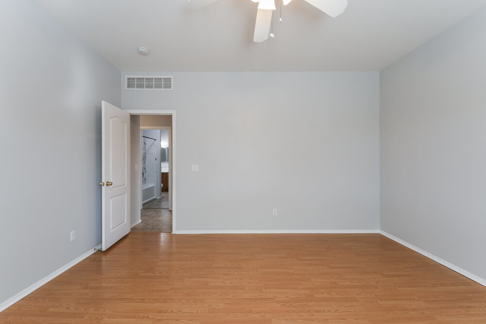 Building Photo - 3761 W Eastman Ct
