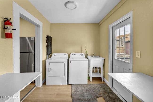 Building Photo - 33 W 8th St