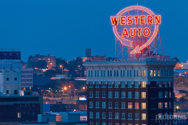 Building Photo - 2107 Grand Blvd