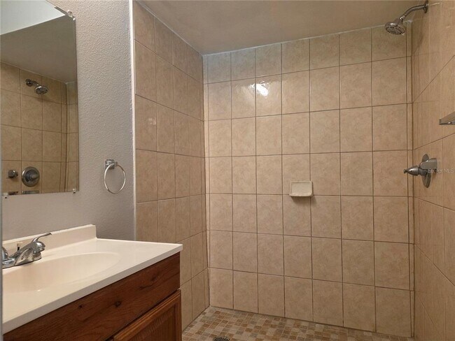Building Photo - 162 Olive Tree Cir