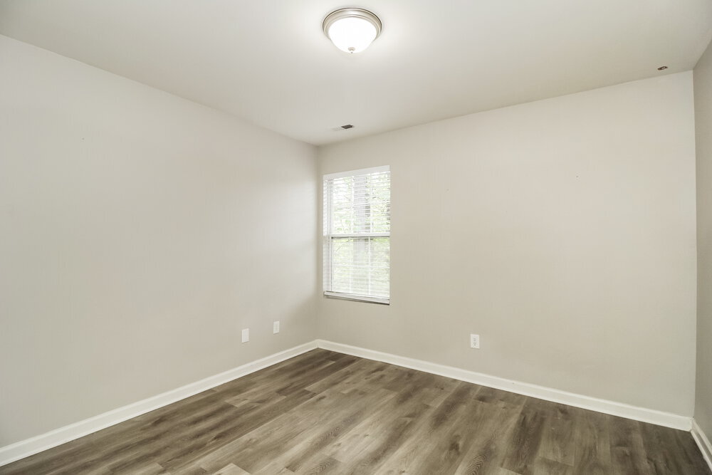 Building Photo - 2981 Courtland Oaks Trail SW