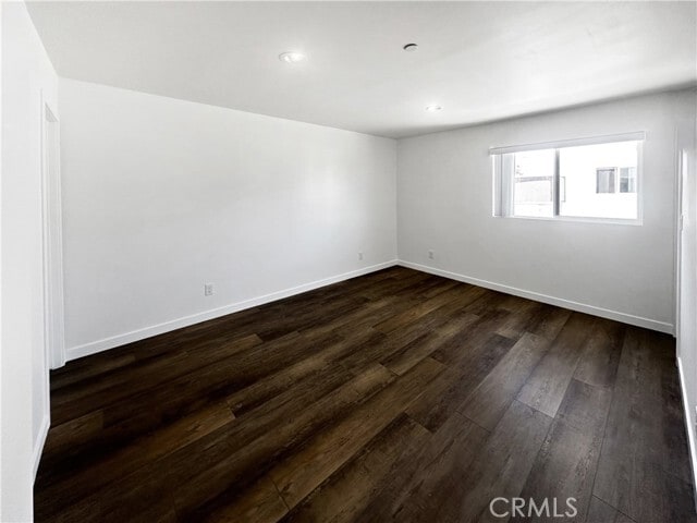 Building Photo - 1607 W 207th St