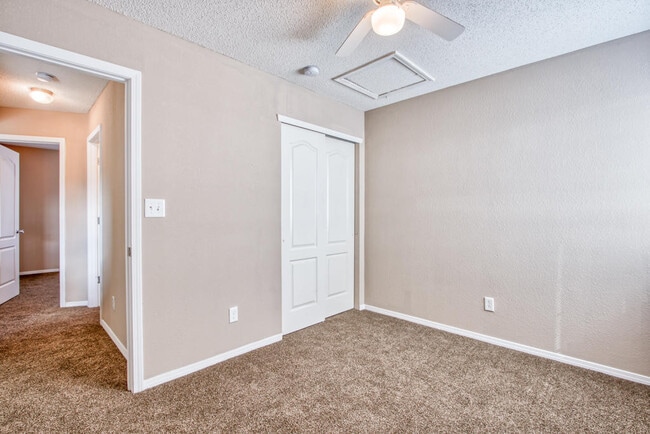 Building Photo - 11717 Lapstone Way
