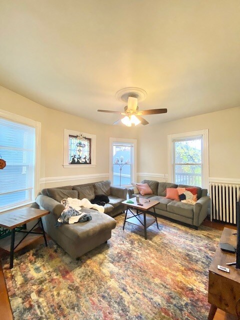 Building Photo - 89 Hillside St