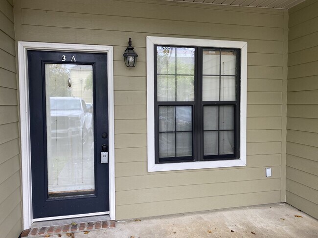 Building Photo - Lake Edge Too Condos – Unit 3A, 1 Bedroom - 1 Bath Condo