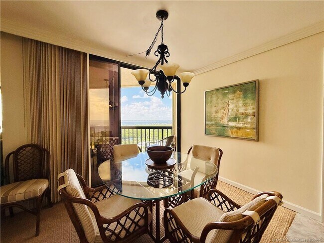 Building Photo - 9500 S Ocean Dr