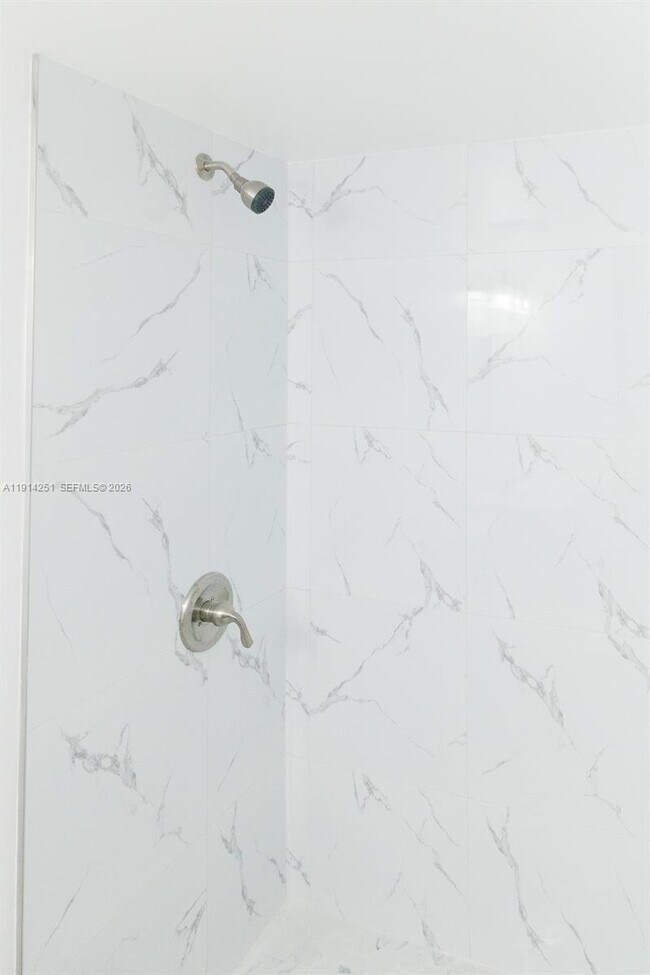 Building Photo - 14970 SW 82nd Ln