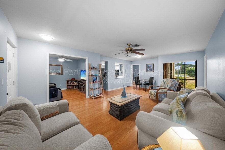 Building Photo - 13276 White Marsh Ln