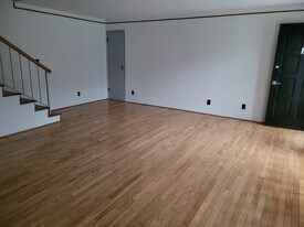 Building Photo - 1410 Venice Blvd.