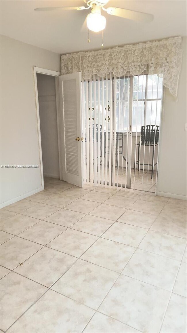 Building Photo - 53 Coventry C