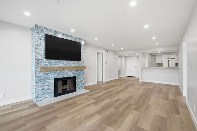 Building Photo - Fully Remodeled Coastal Condo in Villa Balboa | 2 Bed, 2 Bath