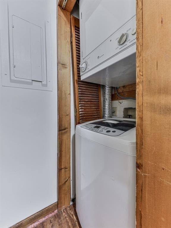 Building Photo - 1101 Fairway Oaks