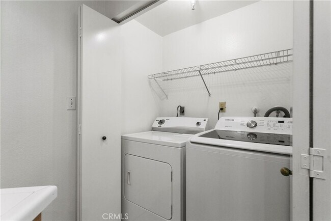 Building Photo - 10371 Garden Grove Blvd