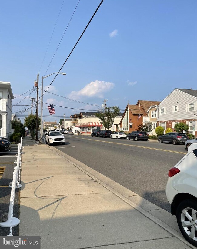 9505 Ventnor Ave 9505 Ventnor Ave Margate City NJ 08402 Apartment