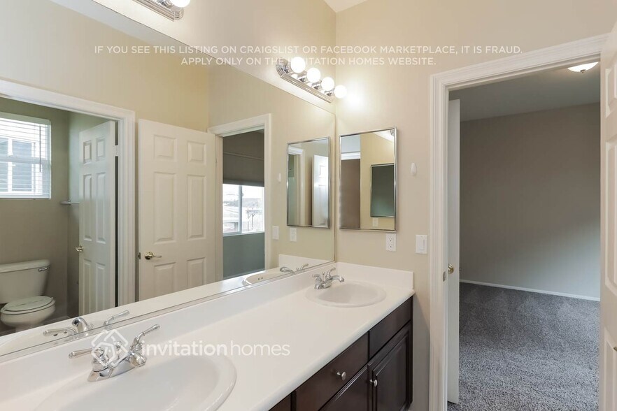 Building Photo - 35422 Snead St