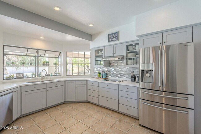 Building Photo - Long Term Luxury Furnished Rental, also av...