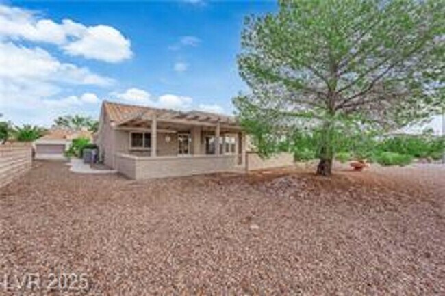 Building Photo - 55+ Community Sun City Summerlin