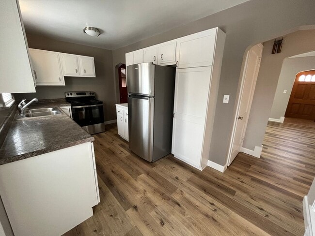 Building Photo - Two Bedroom Home in Smithville