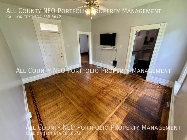 Building Photo - 1402 Fair Ave