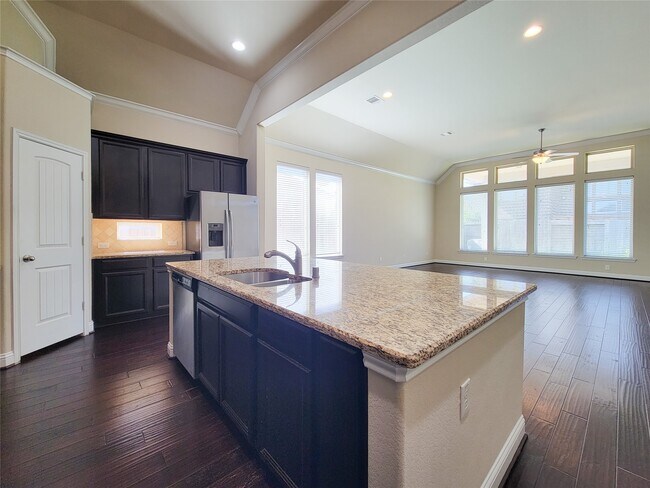 Building Photo - 4102 Astoria Manor Ln