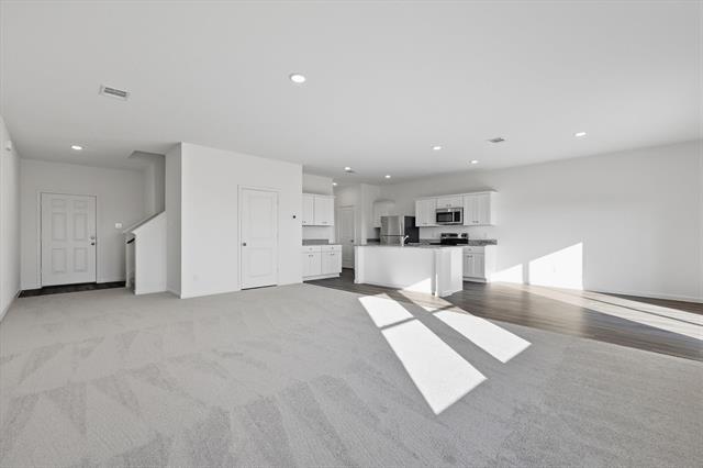 Building Photo - 2018 Prairie Ln