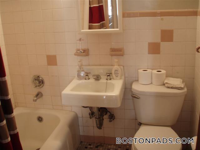 Building Photo - 435 Hanover St