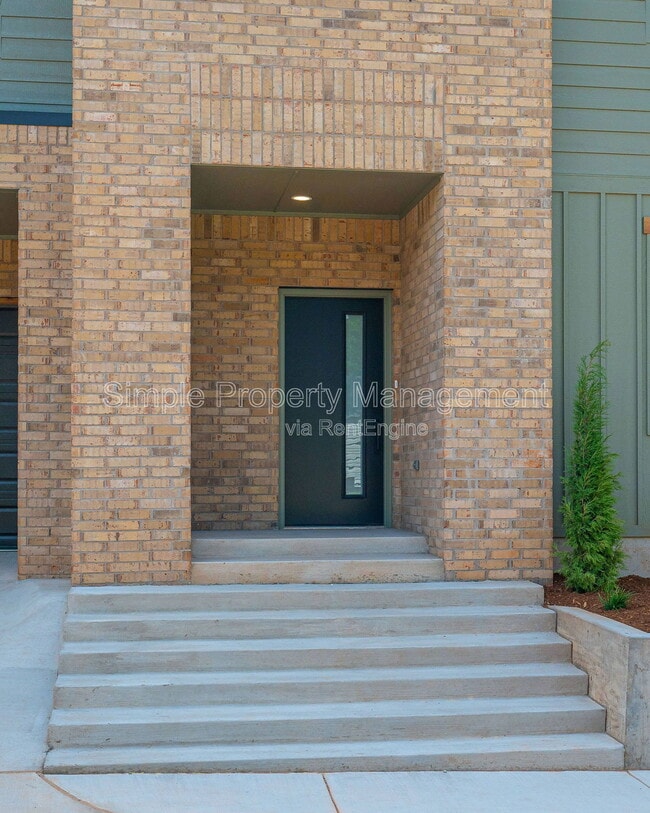 Building Photo - 4017 N Indiana Ave