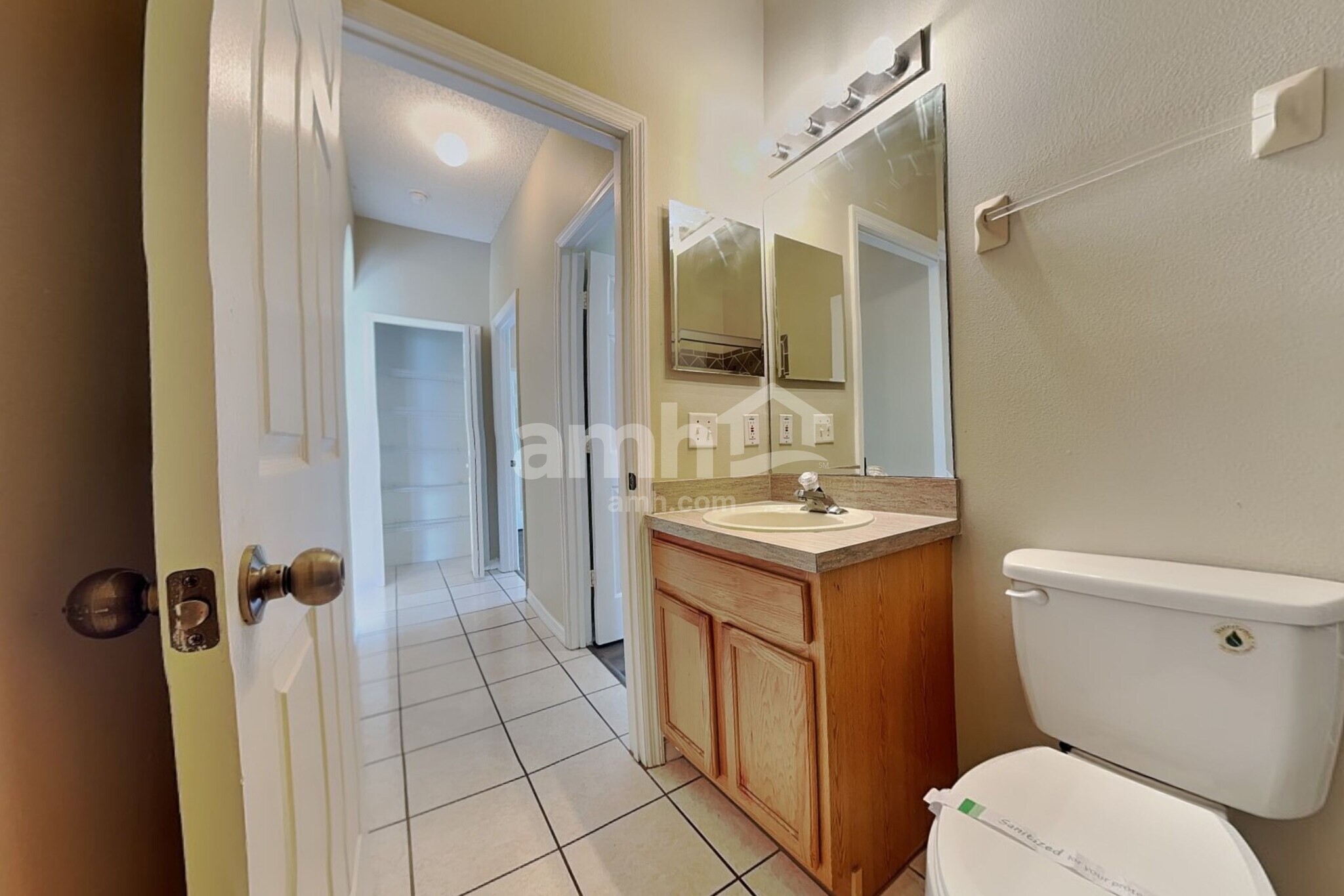 Building Photo - 2505 Sherbrook Ln